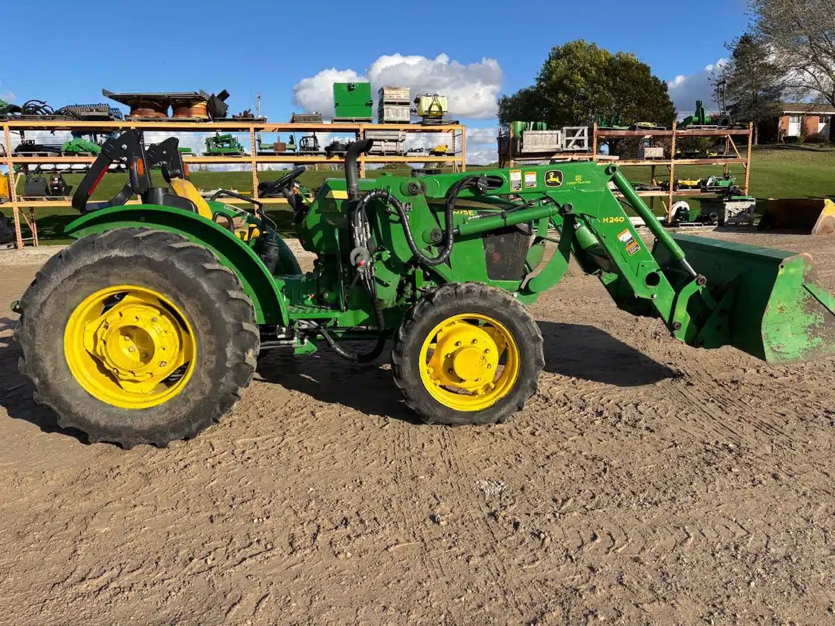 Gallery image 2 for Used 2015 John Deere 5075E Tractor