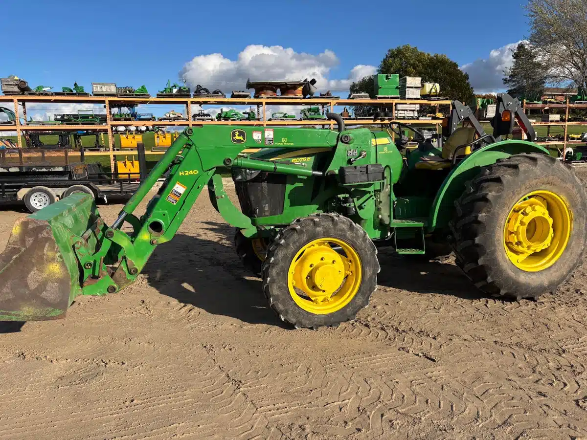 Gallery image 1 for Used 2015 John Deere 5075E Tractor