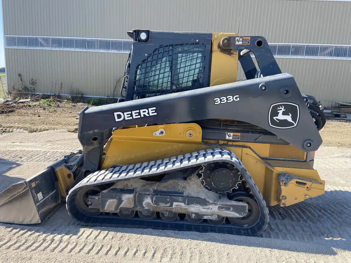 Gallery image 2 for Used 2022 John Deere 333G Track Loader