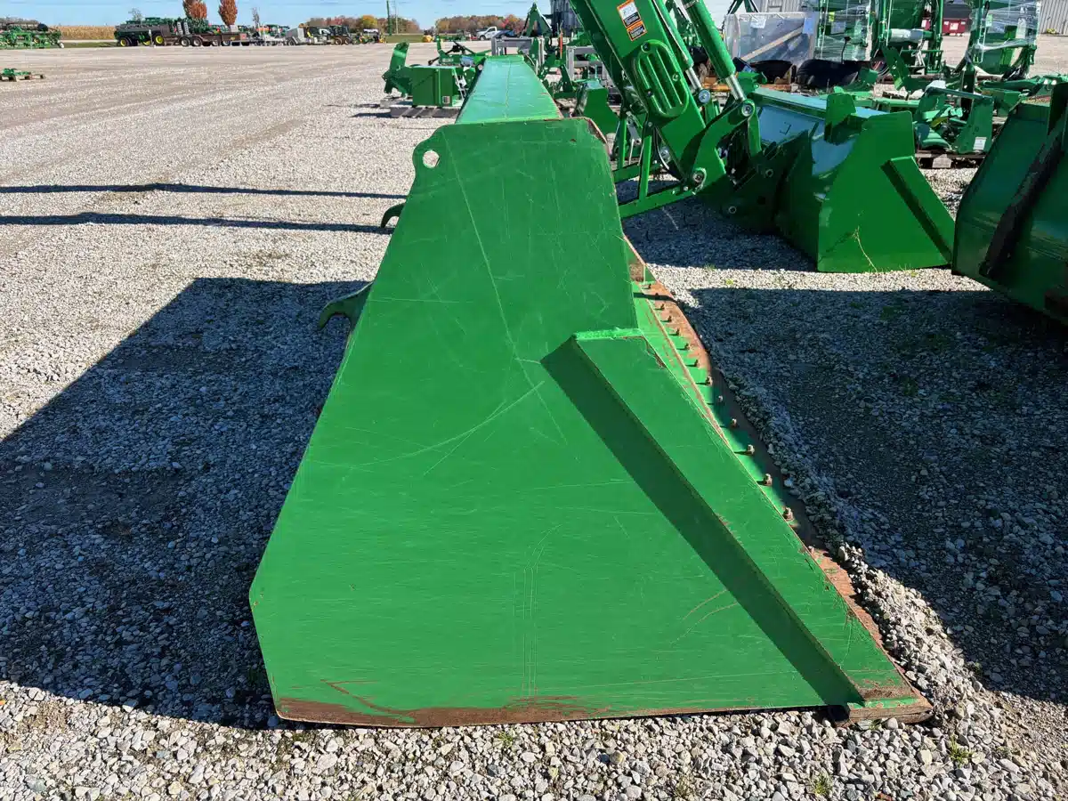 Gallery image 2 for Used Horst Welding 96" Tractor Loader