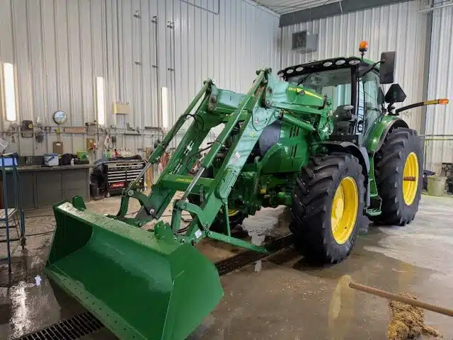 Gallery image 1 for 2021 John Deere 6195R Tractor