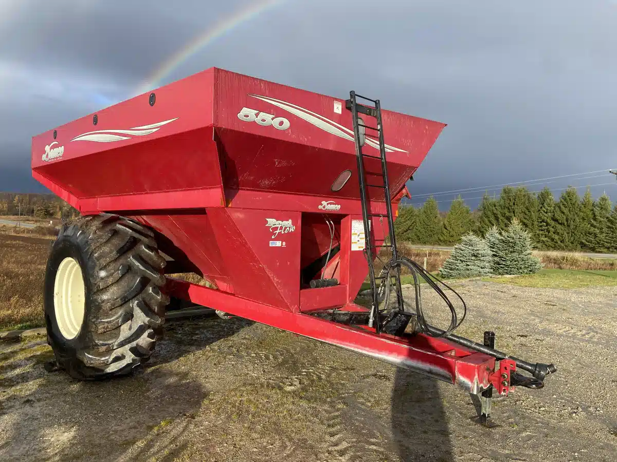 Gallery image 1 for Demco 550 Grain Cart