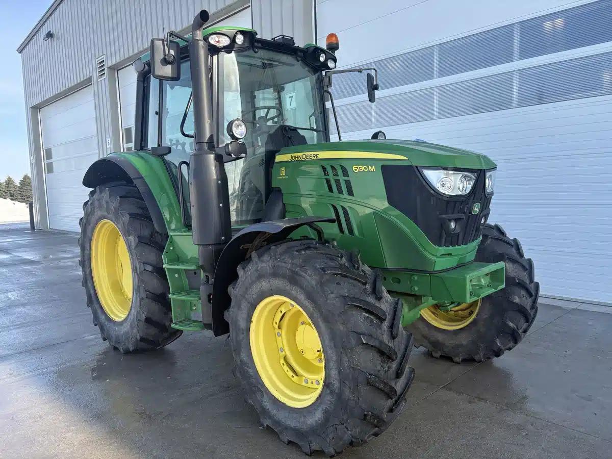 Gallery image 1 for 2021 John Deere 6130M Tractor
