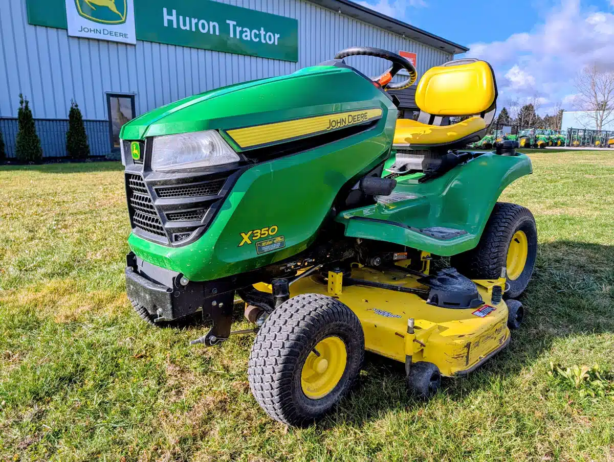 Gallery image 1 for Used 2019 John Deere X350 Lawn Tractor
