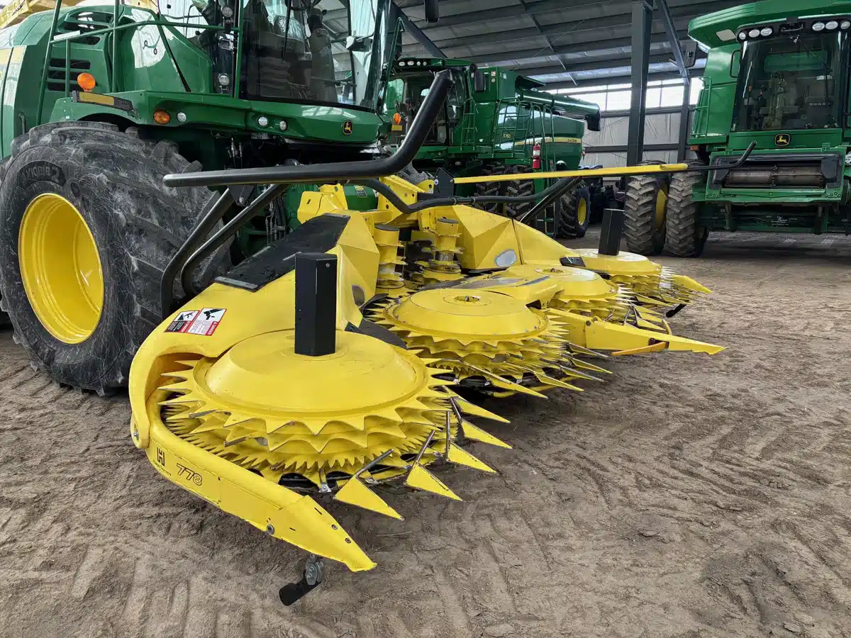 Gallery image 2 for 2023 John Deere 778 Header - Rotary