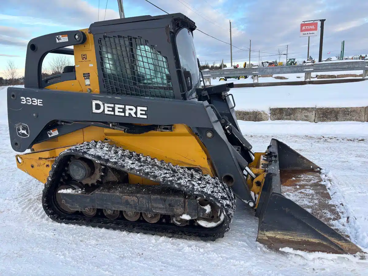 Gallery image 1 for 2017 John Deere 333E Track Loader
