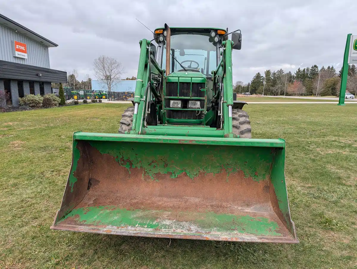 Gallery image 2 for 2012 John Deere 6130D Tractor