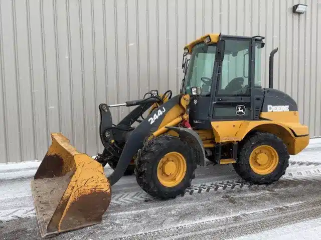 Gallery image 1 for 2011 John Deere 244J Wheel Loader