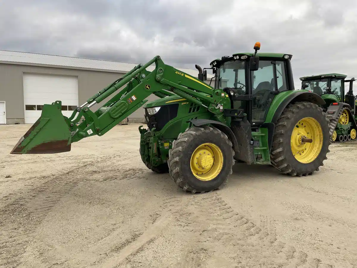 Gallery image 2 for John Deere STARFIRE 3000 Guidance System