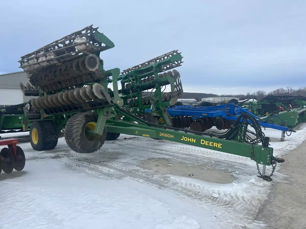 Gallery image 1 for 2022 John Deere 2680H Disc