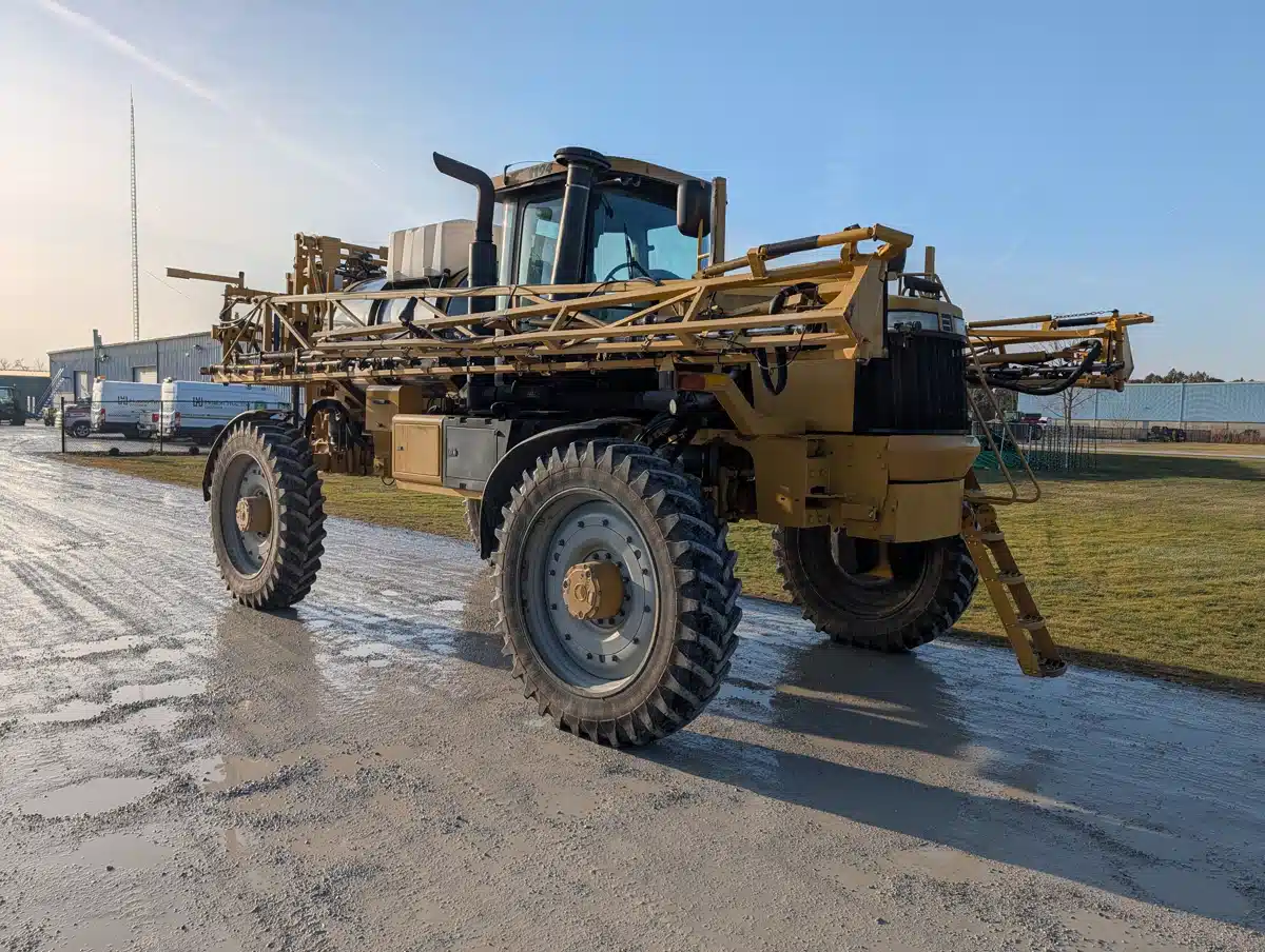 Used 2011 RoGator 1194 Sprayer - Self Propelled