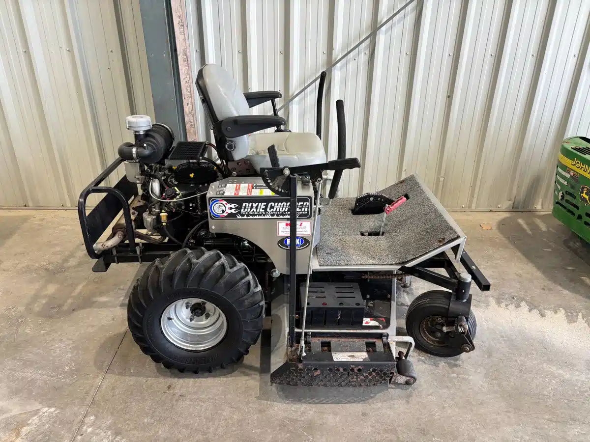 Gallery image 2 for 2008 Dixie Chopper 60" Mower - Zero Turn