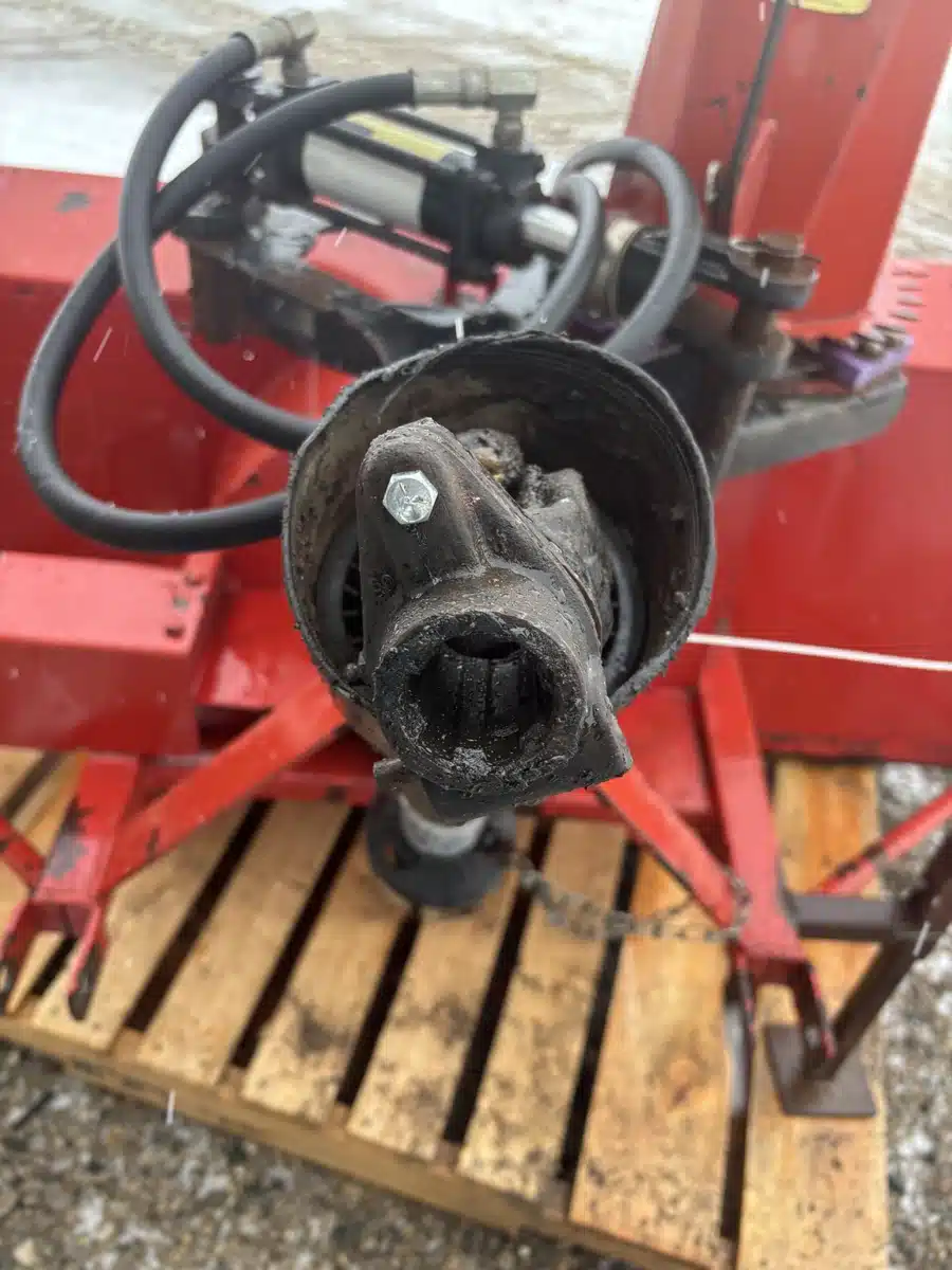 Gallery image 2 for Used 2005 Pronovost 70" Snow Blower