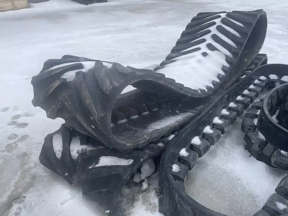 Gallery image 1 for John Deere 36" TRACKS Tires