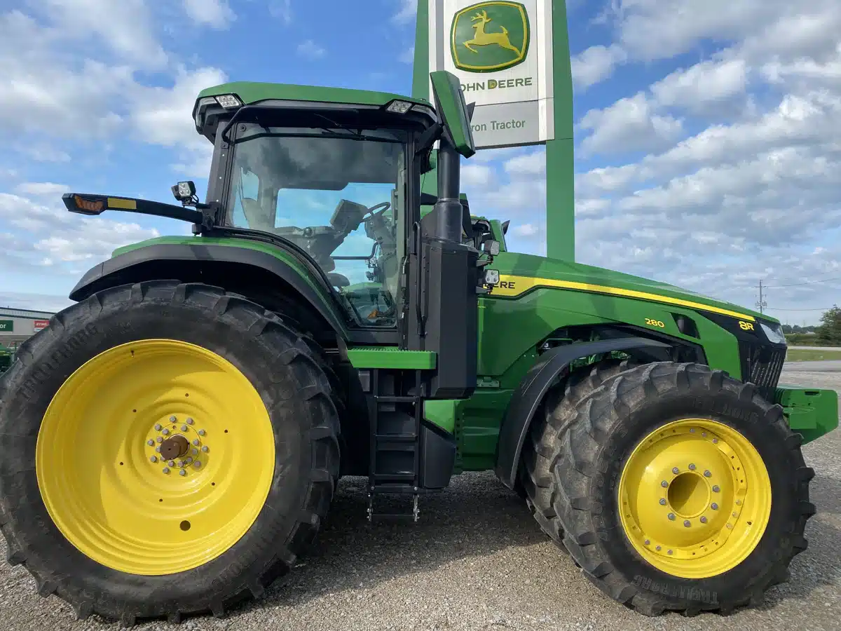 Used 2022 John Deere 8R 280 Tractor