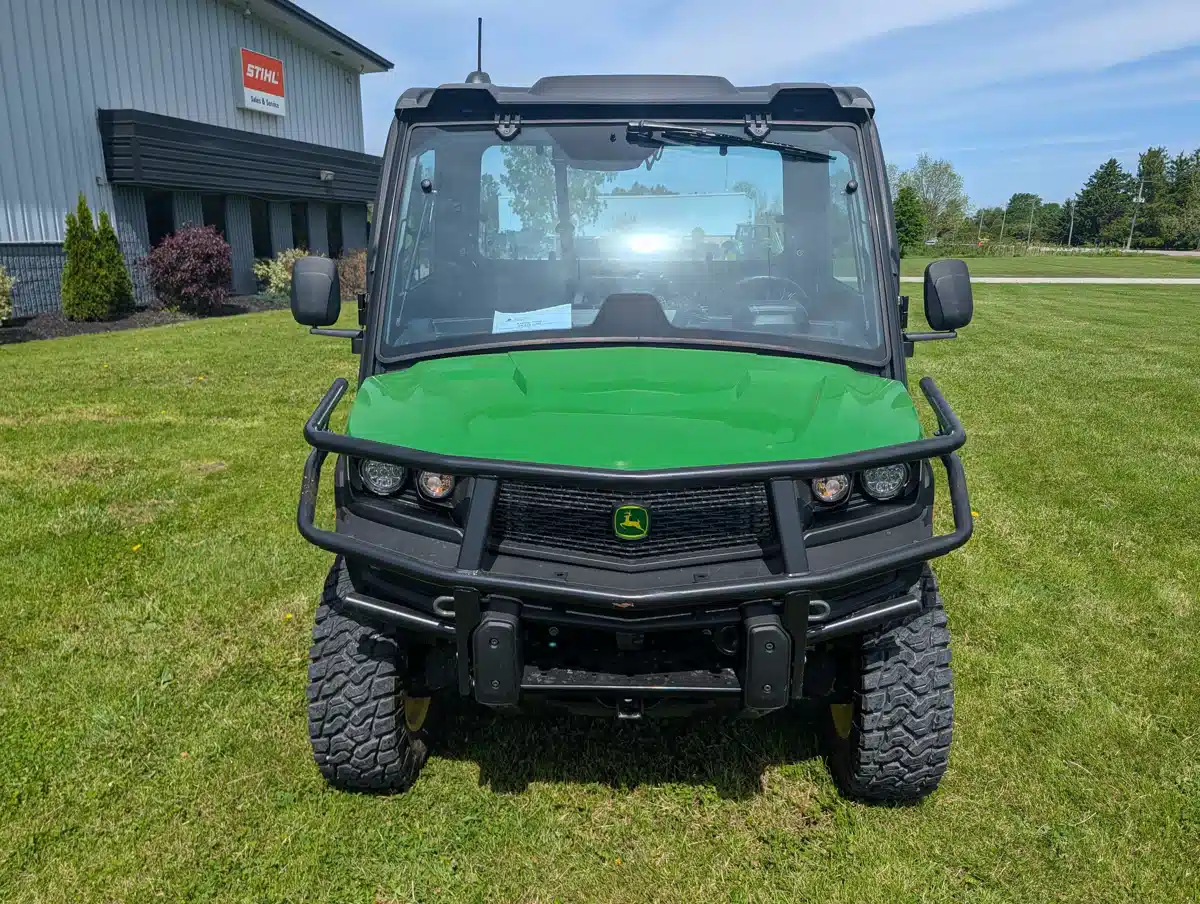 Photo de la Galerie 2 pour 2025 John Deere XUV 825I Véhicule utilitaire