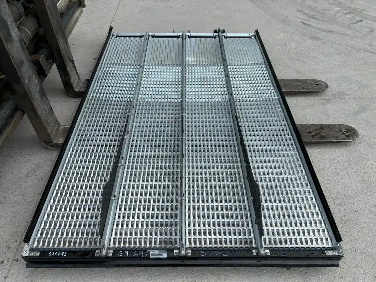 Photo de la Galerie 2 pour John Deere SIEVE & CHAFFER Accessoires