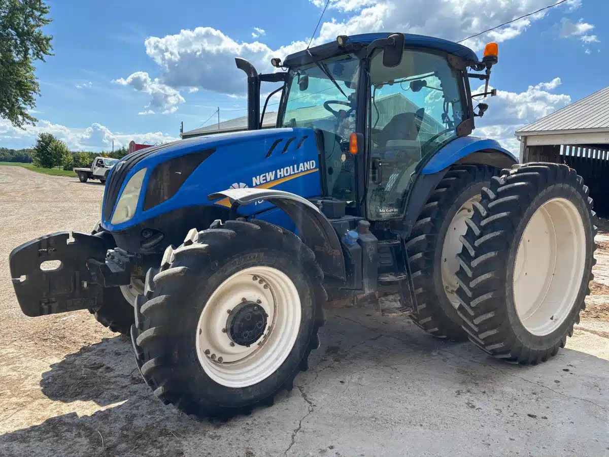 Gallery image 2 for 2017 New Holland T6.165 Tractor