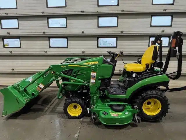 Gallery image 1 for 2018 John Deere 1025R Tractor