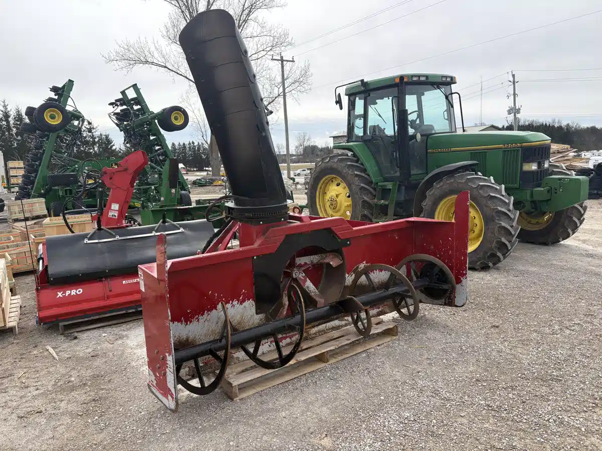 Gallery image 2 for Smyth 108 H-S Snow Blower