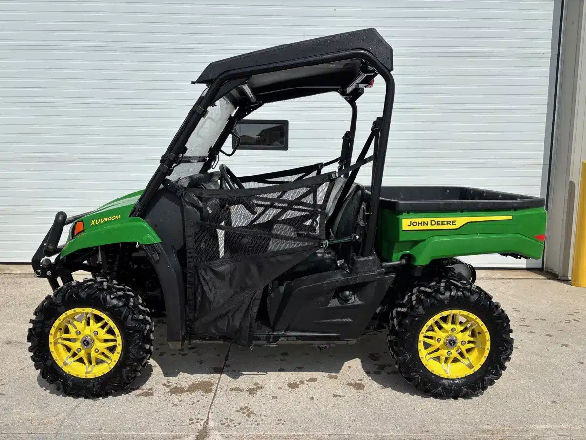 Gallery image 2 for 2025 John Deere XUV 590M ATV