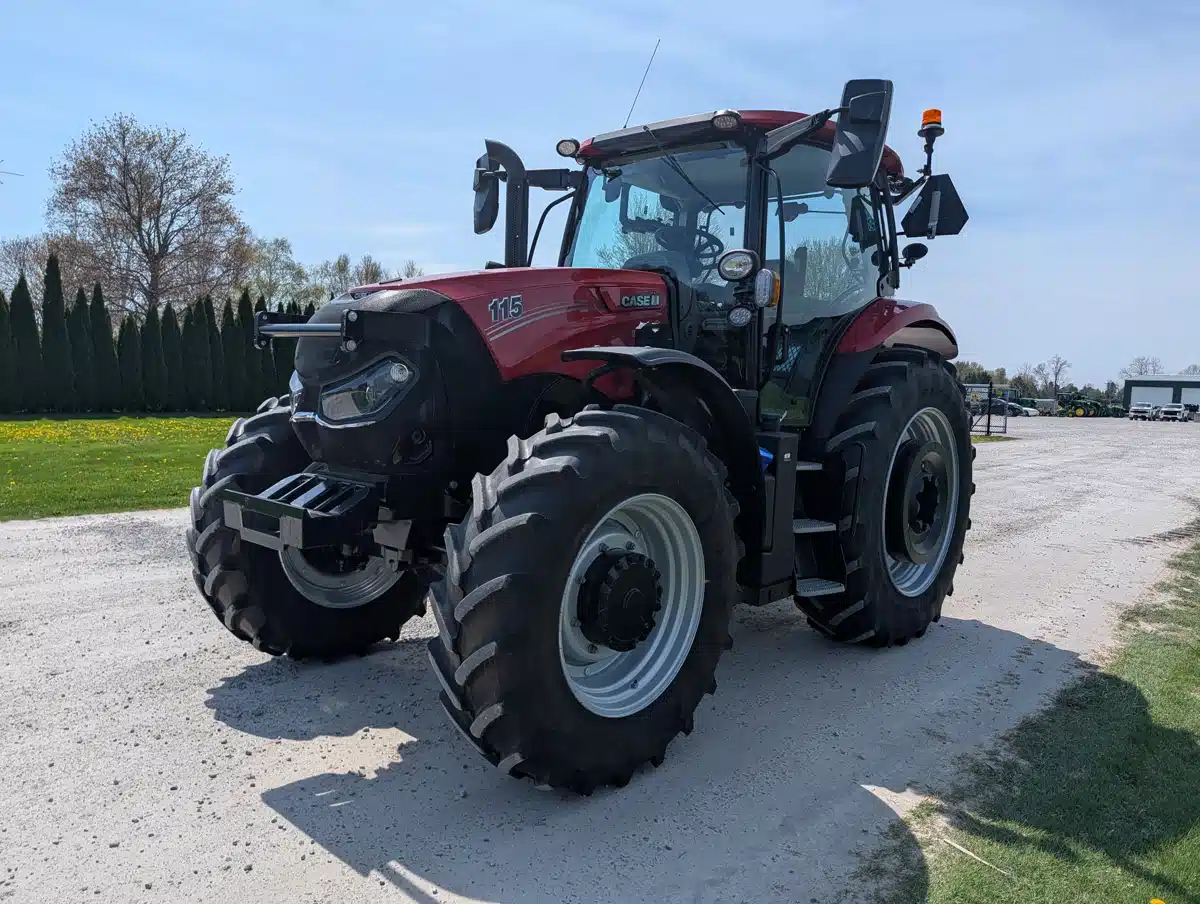 Photo de la Galerie 2 pour 2024 Case IH MAXXUM 115 Tracteur