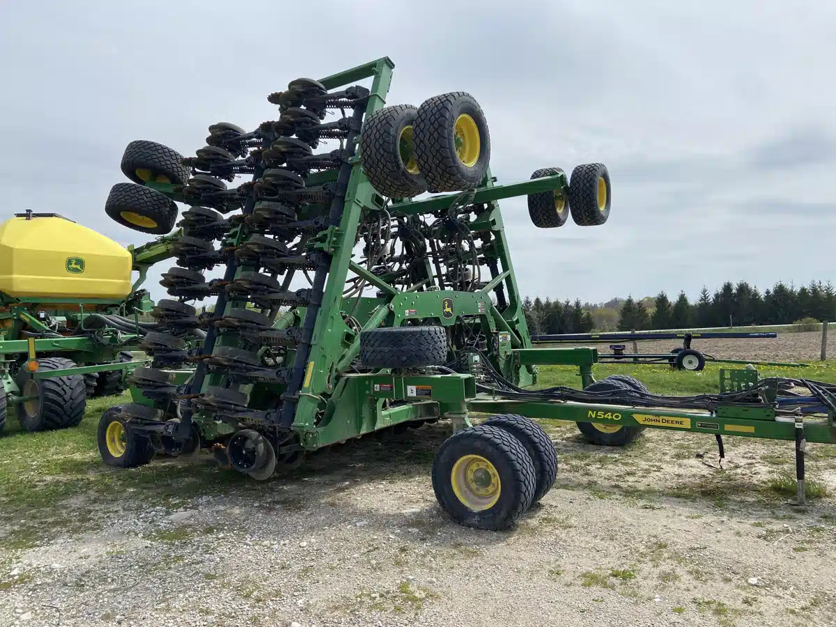 Photo de la Galerie 1 pour 2024 John Deere N540 Semoir à air