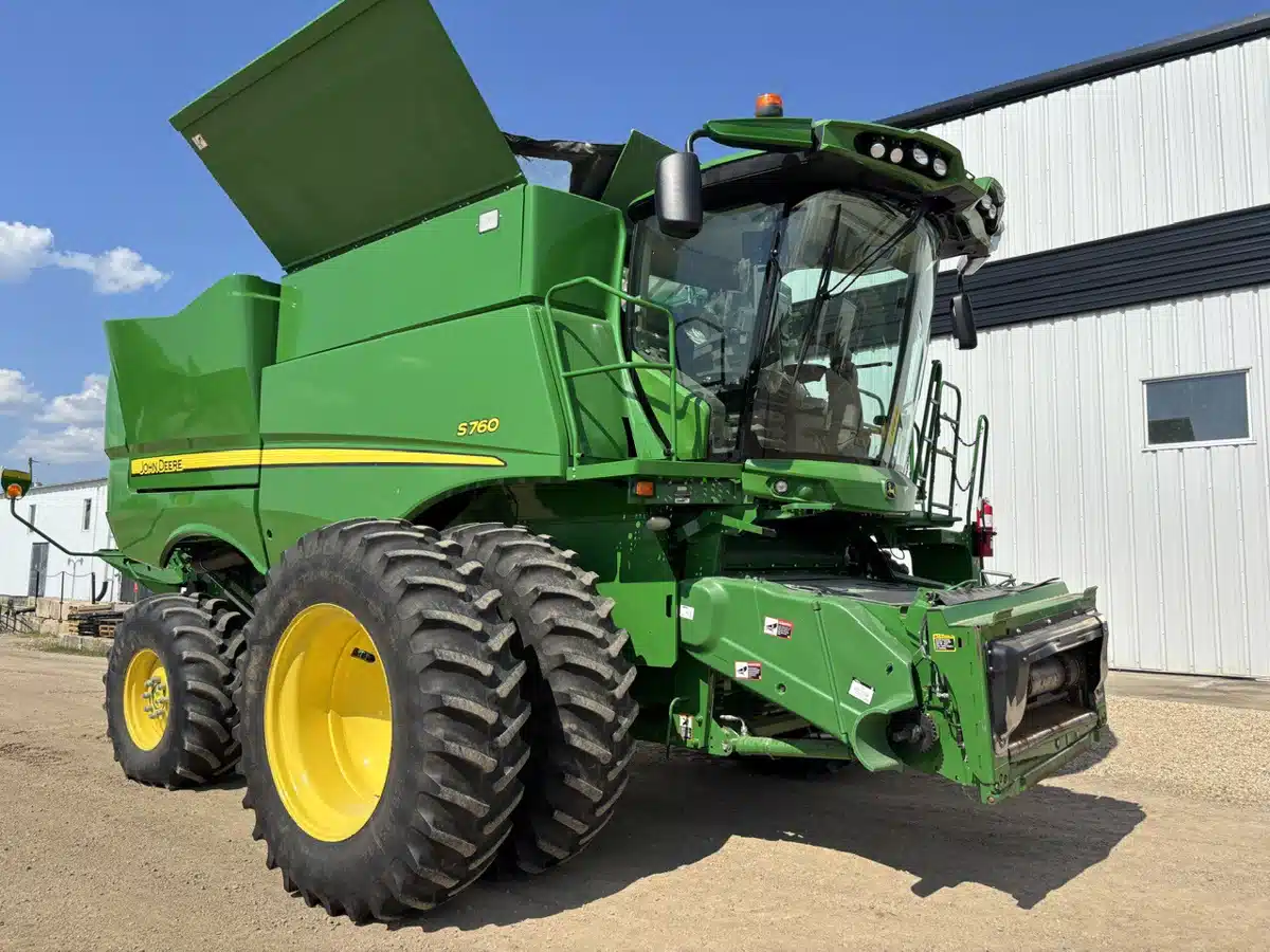 Photo de la Galerie 2 pour 2018 John Deere S760 Batteuse