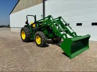 Gallery image 2 for 2022 John Deere 5090M Tractor