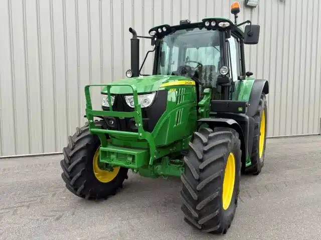 Photo de la Galerie 2 pour 2024 John Deere 6130M Tracteur