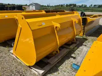 Photo de la Galerie 2 pour John Deere 2.0 CU YD Godet (bucket)