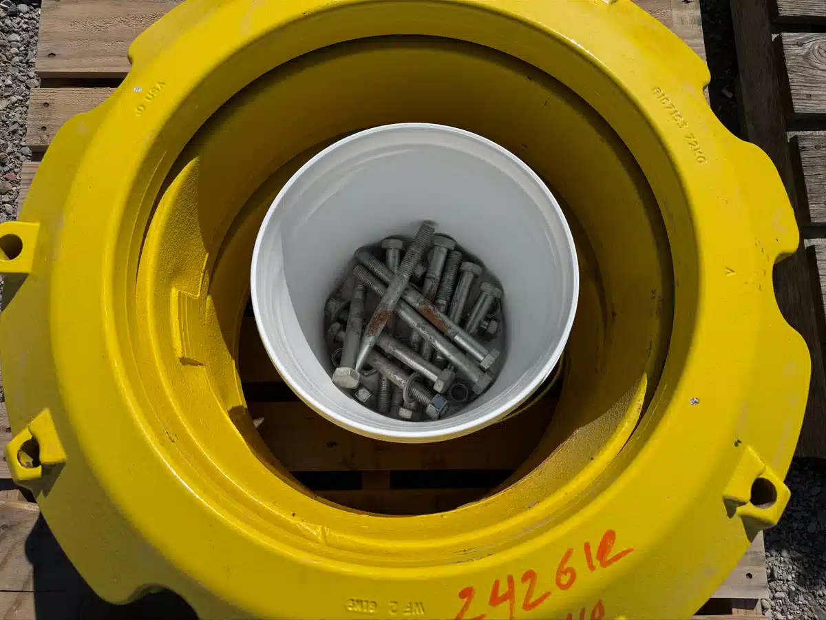 Gallery image 2 for John Deere AXLE WEIGHTS Tractor