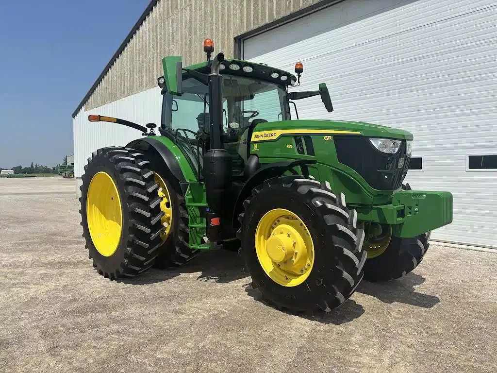 Photo de la Galerie 2 pour 2024 John Deere 6R 155 Tracteur