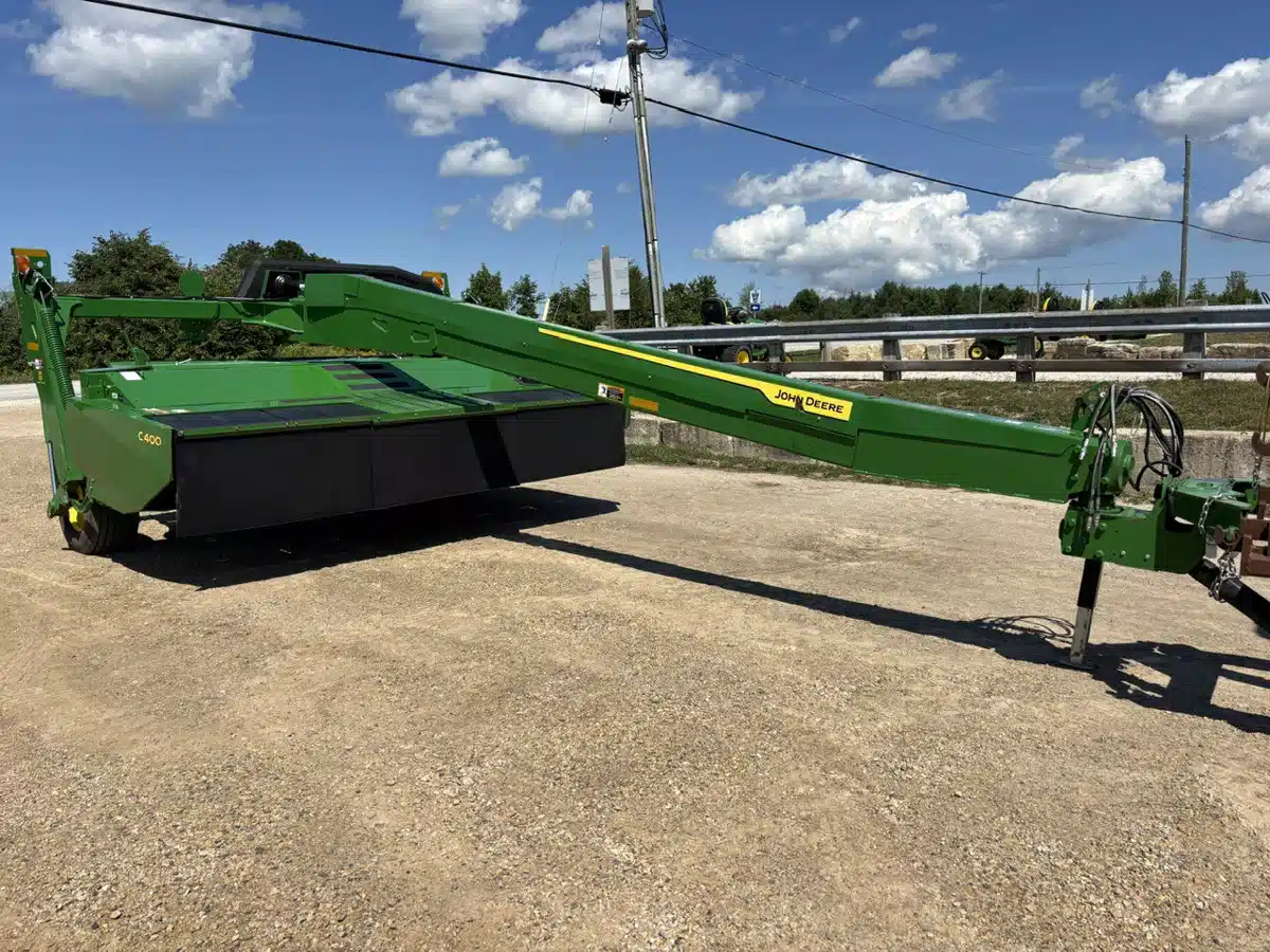Gallery image 2 for 2022 John Deere C400 Disc Mower Conditioner