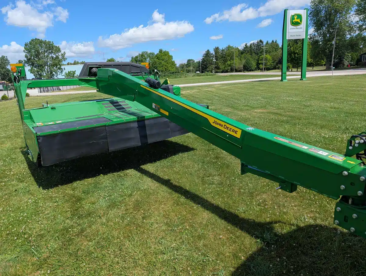 Photo de la Galerie 2 pour 2025 John Deere C350 Faucheuse-conditionneuse
