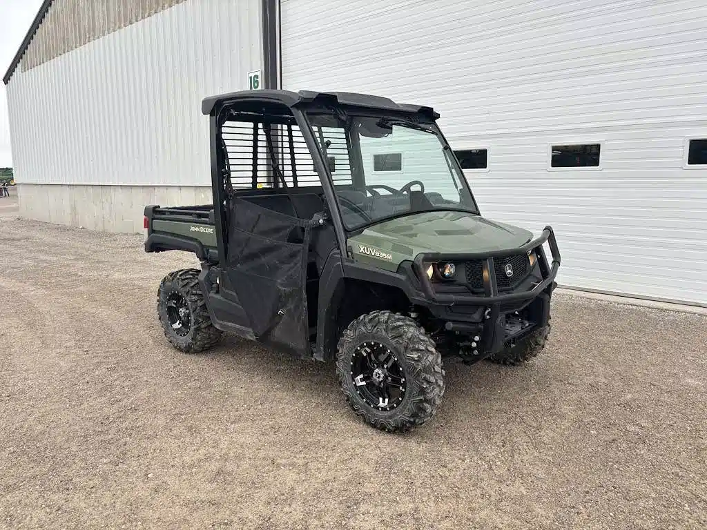 Gallery image 2 for 2019 John Deere XUV 835M Utility Vehicle