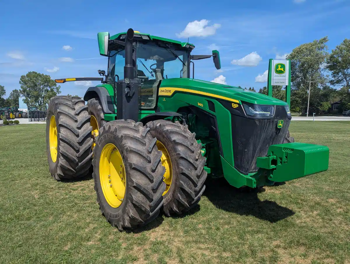Gallery image 2 for 2025 John Deere 8R 340 Tractor
