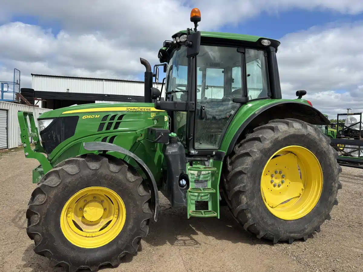 Gallery image 1 for 2022 John Deere 6140M Tractor