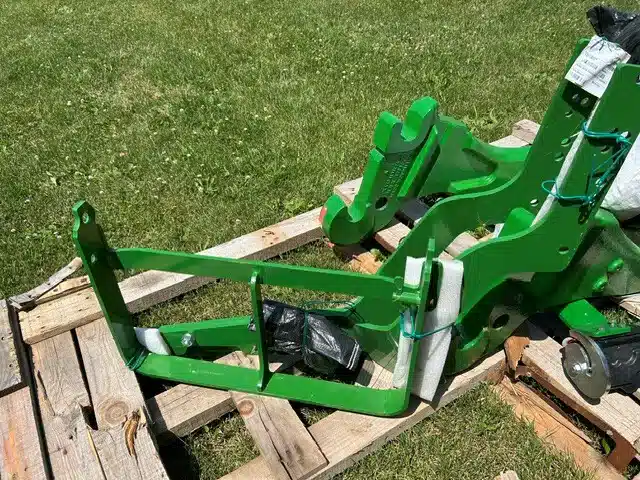 Photo de la Galerie 1 pour John Deere 660R chargeur frontal