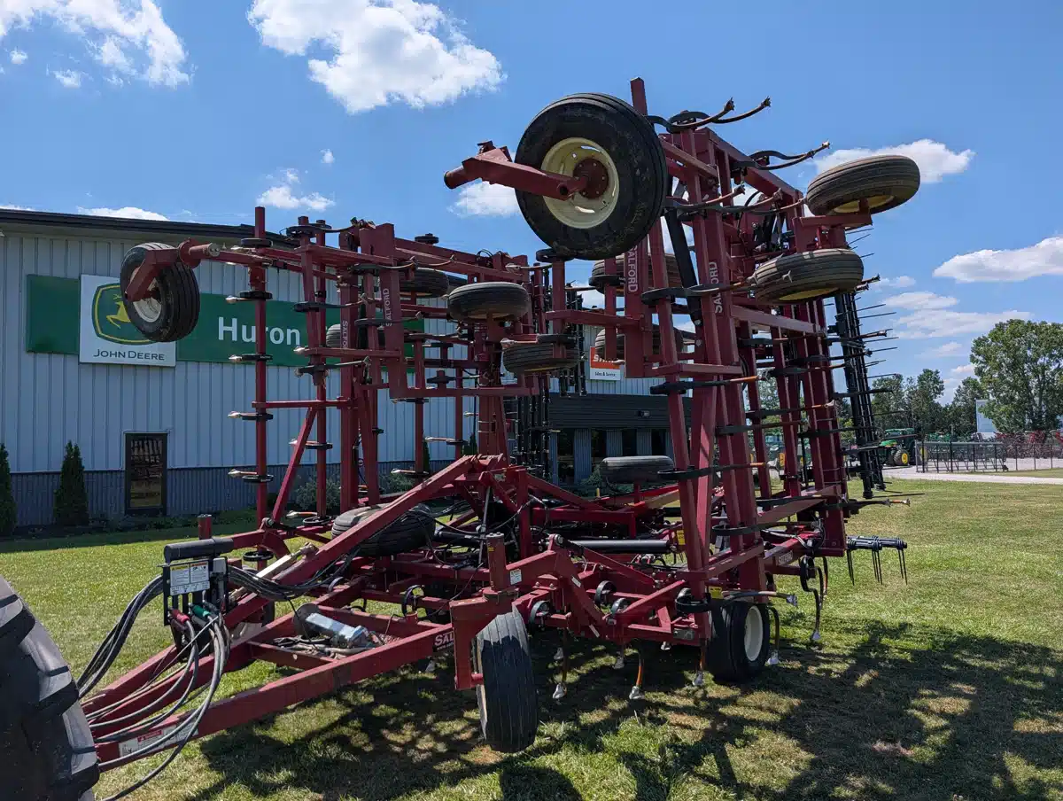 Gallery image 1 for 2012 Salford 700 Cultivator
