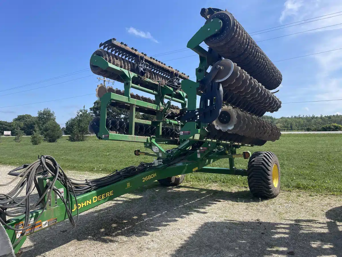 Gallery image 1 for 2022 John Deere 2680H Disc