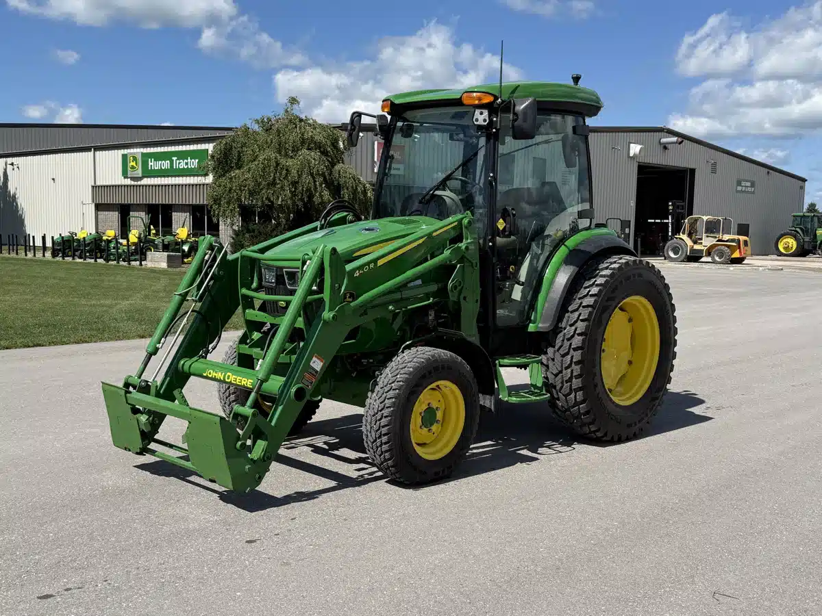 Gallery image 1 for 2024 John Deere 4075R Tractor