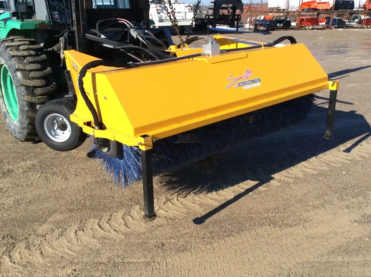 Gallery image 1 for Used Smyth S732 Sweeper