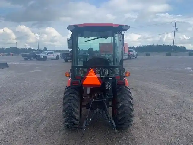 Gallery image 2 for Used 2021 Kubota LX2610 Tractor