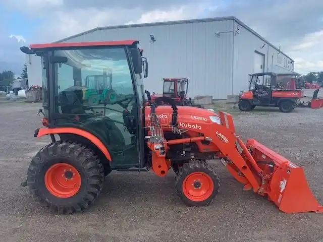 Gallery image 1 for Used 2021 Kubota LX2610 Tractor