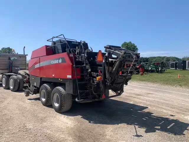 Gallery image 2 for Used 2007 Case IH LBX332 Square Baler - Large