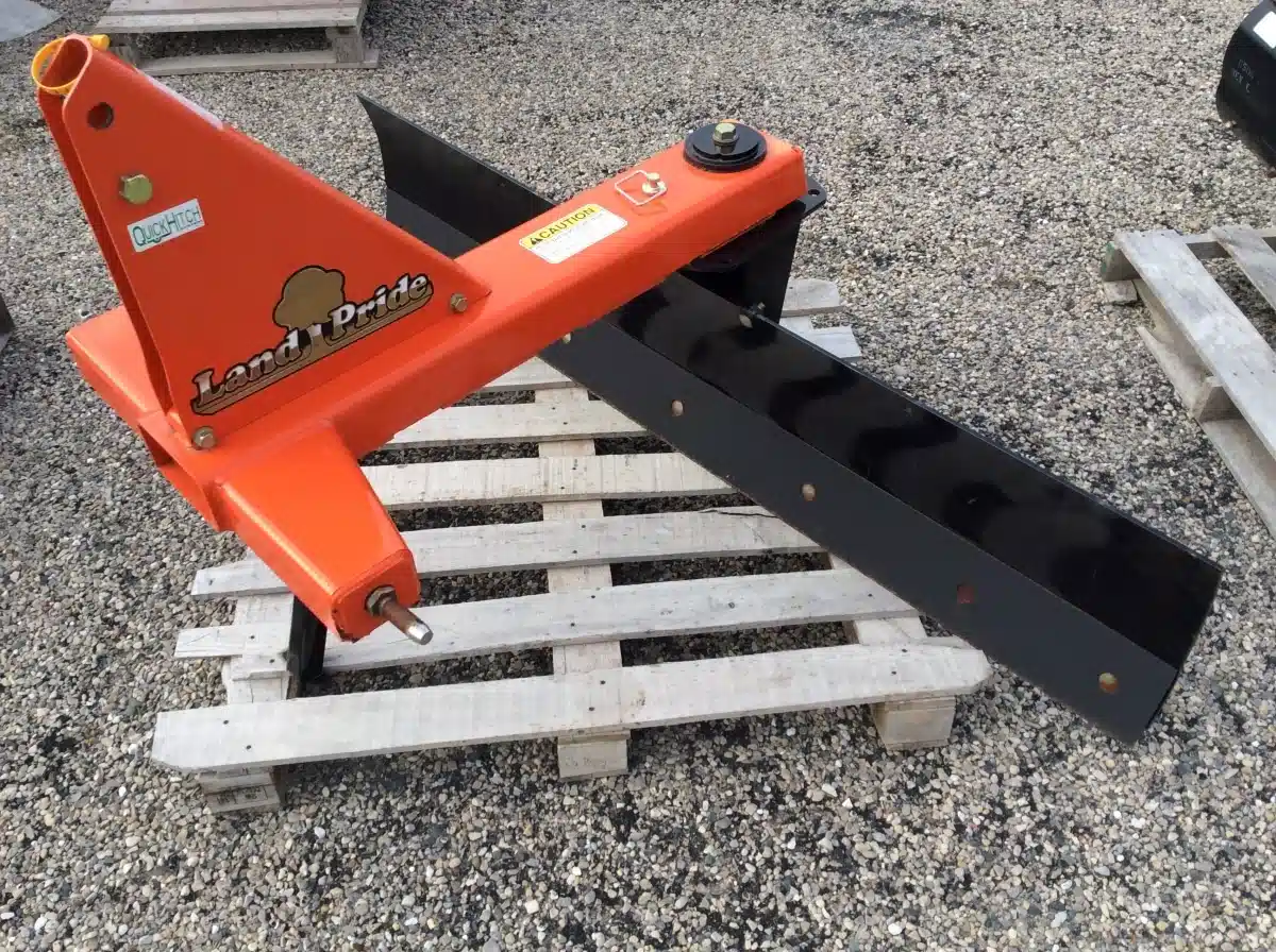 Photo de la Galerie 2 pour 2018 Kubota RB1672 Lame