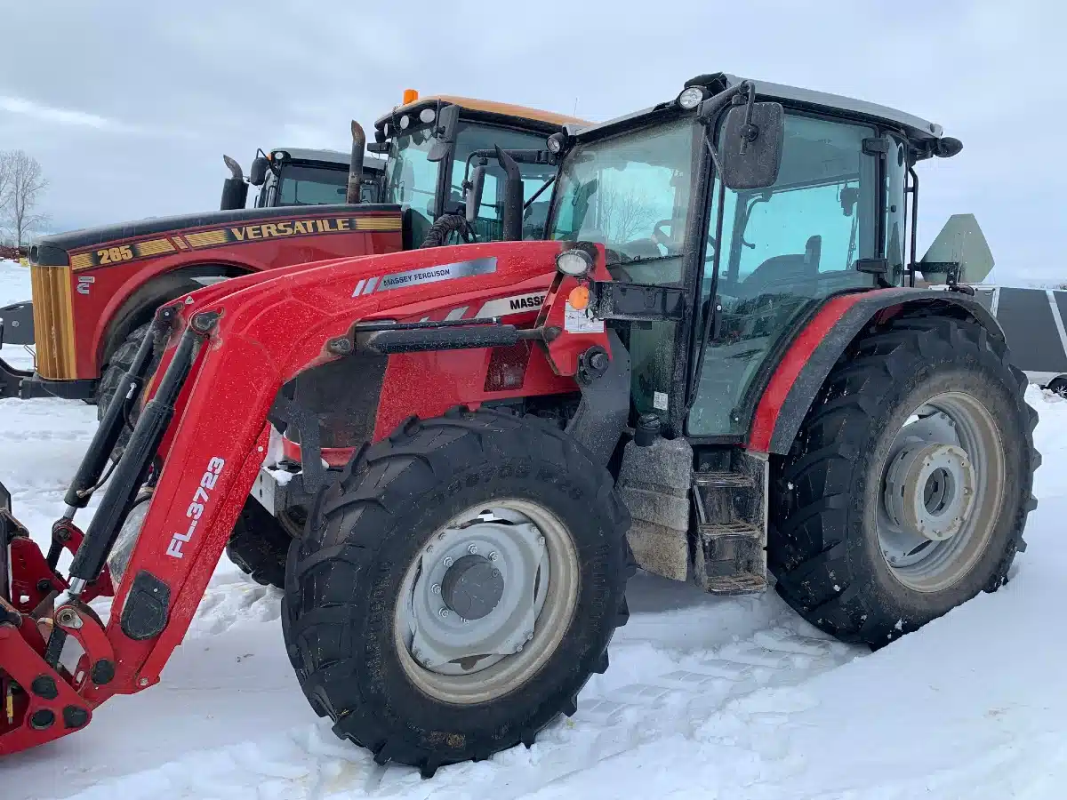 Gallery image 1 for Used 2021 Massey Ferguson 6713 Tractor