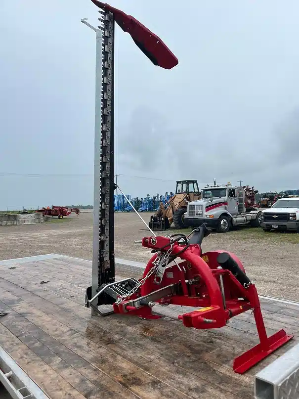 Gallery image 2 for Used 2020 Buhler Farm King R5B9HFK Mower - Sickle