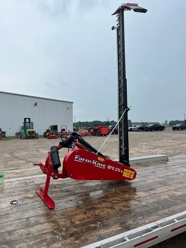 Gallery image 1 for Used 2020 Buhler Farm King R5B9HFK Mower - Sickle